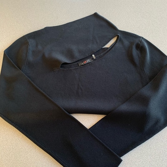 Cyrus peekaboo knit top - Picture 1 of 4